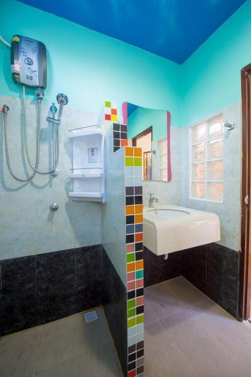 Poomvarin Resort Banvangtakhraj Szoba fotó