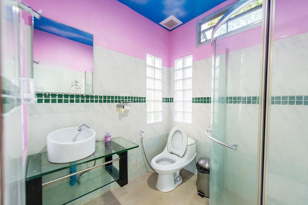 Poomvarin Resort Banvangtakhraj Szoba fotó